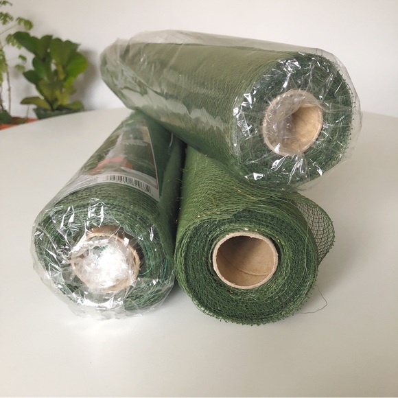 Danson Decor Mesh Decorating Ribbon Indoor/Outdoor Green Gold Christmas Decor x3 - Picture 4 of 4